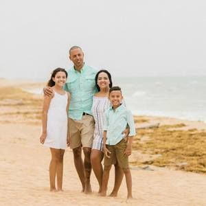 Meet your Posher, Ileanexis